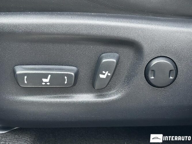 Lexus NX 300H 63 interauto-car