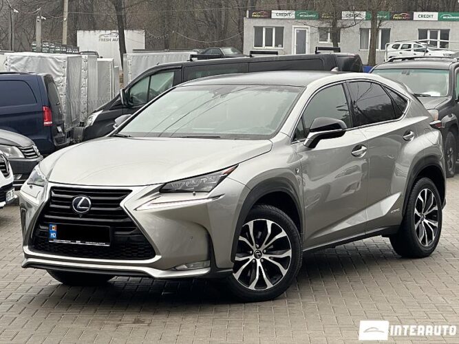 Lexus NX 300H 42 interauto-car