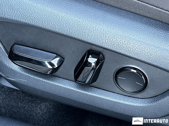 Lexus RX 350h 54 interauto-car