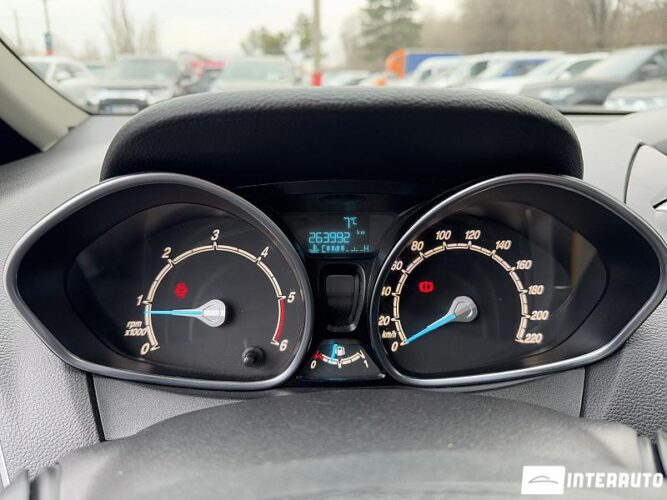 Ford B-MAX 39 interauto-car