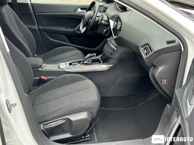 Peugeot 308 45 interauto-car