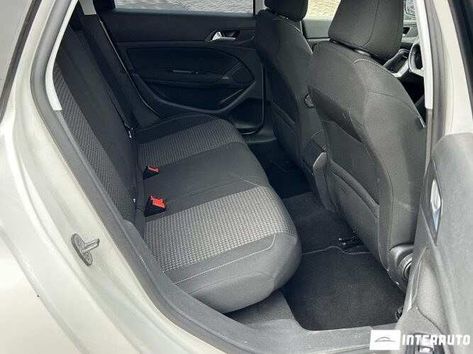 Peugeot 308 47 interauto-car