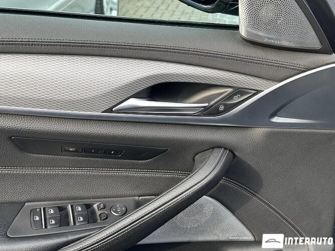 BMW 540 53 interauto-car