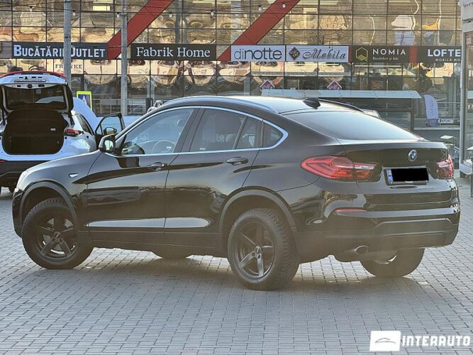 BMW X4 2.0D 33 interauto-car
