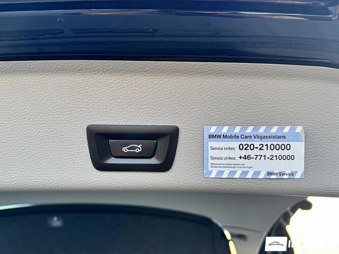 BMW X4 2.0D 46 interauto-car