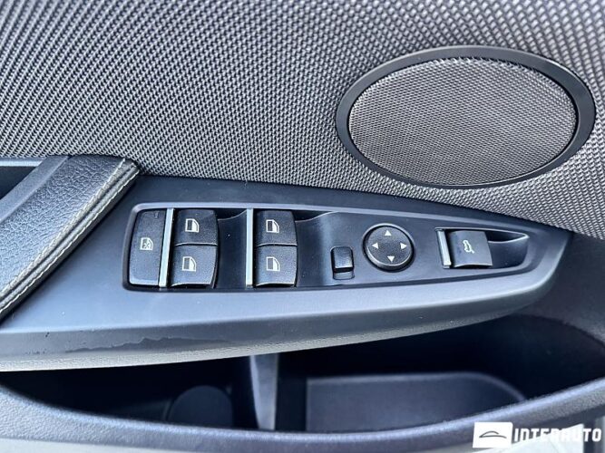 BMW X4 2.0D 45 interauto-car