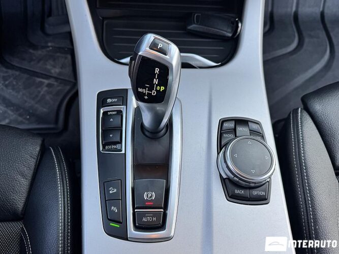 BMW X4 2.0D 39 interauto-car