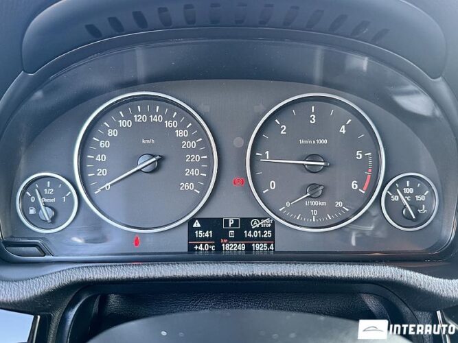 BMW X4 2.0D 36 interauto-car