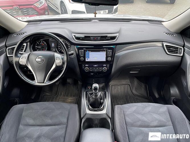 Nissan X-Trail 39 interauto-car