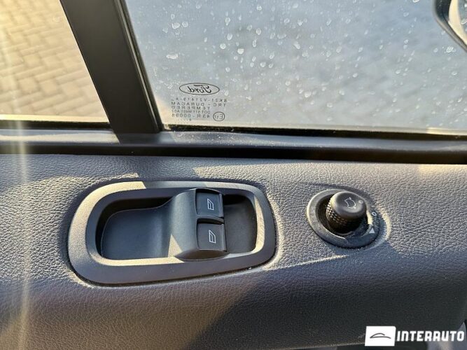 Ford Transit 38 interauto-car