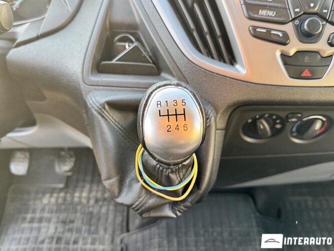 Ford Transit 34 interauto-car