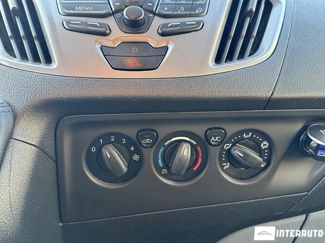 Ford Transit 33 interauto-car