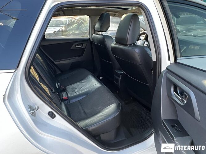Toyota Auris 41 interauto-car