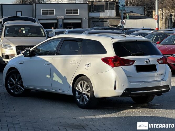Toyota Auris 30 interauto-car