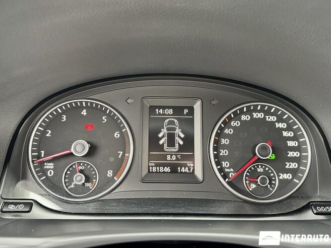 Volkswagen Touran 38 interauto-car