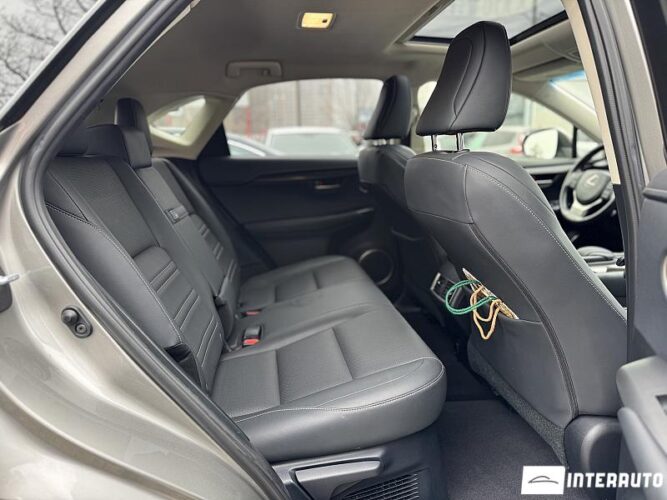 Lexus NX 200T 53 interauto-car