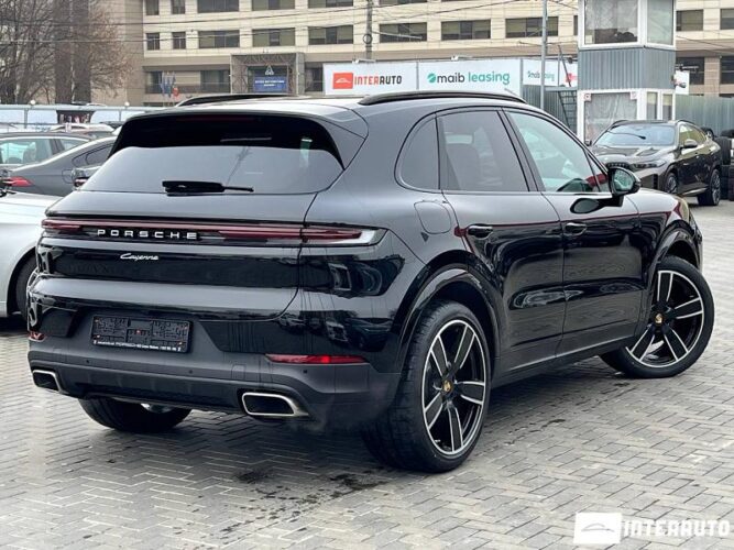 Porsche Cayenne 31 interauto-car