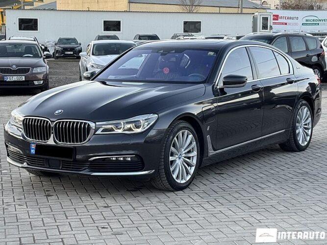 BMW 740e 41 interauto-car