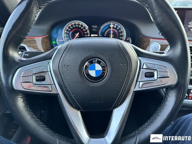BMW 740e 56 interauto-car