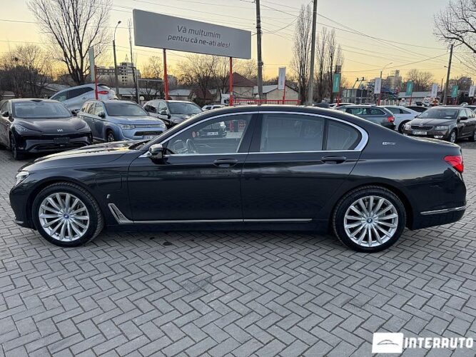 BMW 740e 45 interauto-car