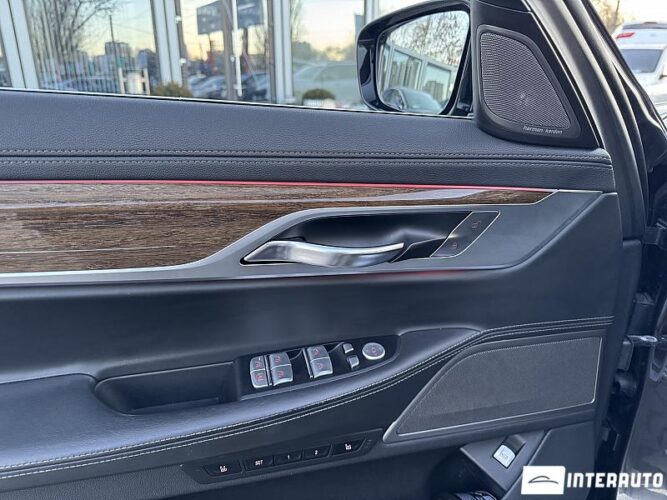 BMW 740e 50 interauto-car