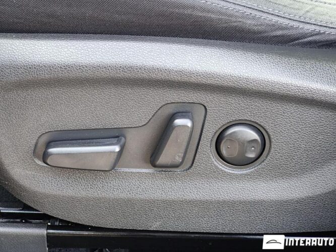 Hyundai Tucson 44 interauto-car