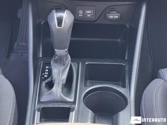 Hyundai Tucson 42 interauto-car