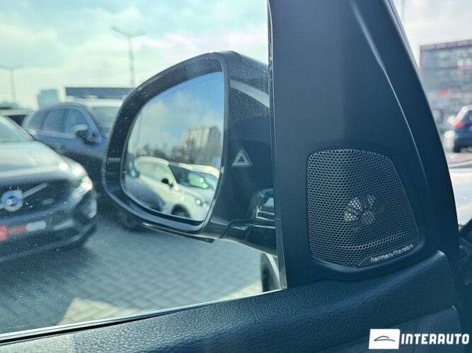 BMW X5 2.5D 50 interauto-car