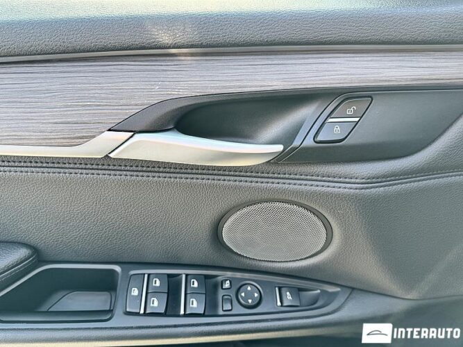 BMW X5 2.5D 49 interauto-car