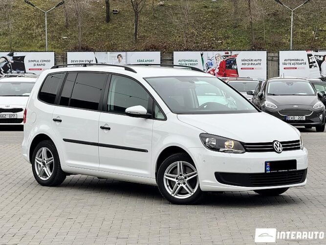 Volkswagen Touran 31 interauto-car