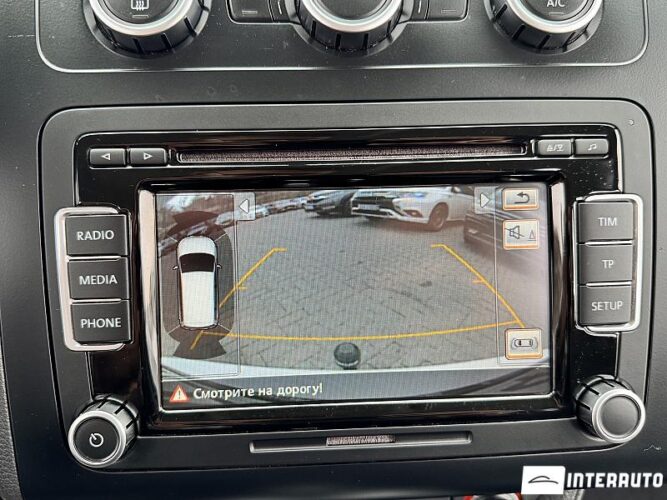 Volkswagen Touran 41 interauto-car