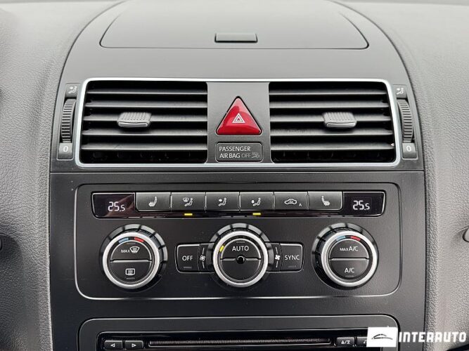 Volkswagen Touran 39 interauto-car