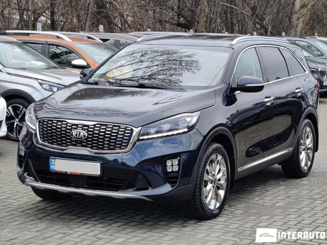 Kia Sorento 33 interauto-car