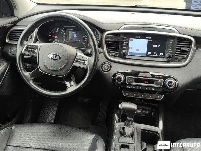 Kia Sorento 43 interauto-car