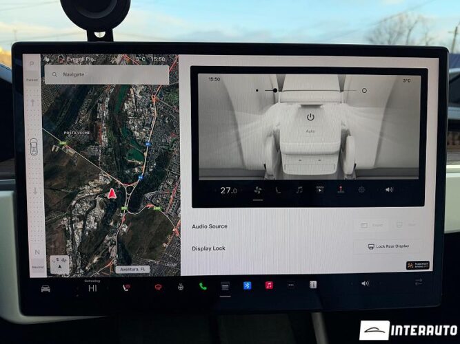 Tesla Model X 50 interauto-car