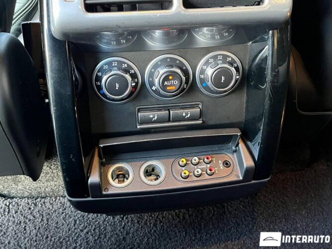 Land Rover Range Rover Vogue 51 interauto-car