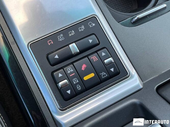 Land Rover Range Rover Vogue 49 interauto-car