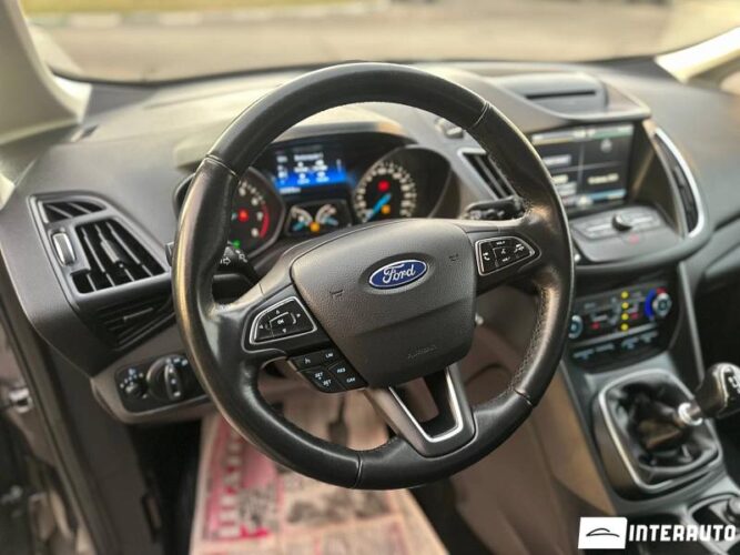 Ford C-MAX 41 interauto-car