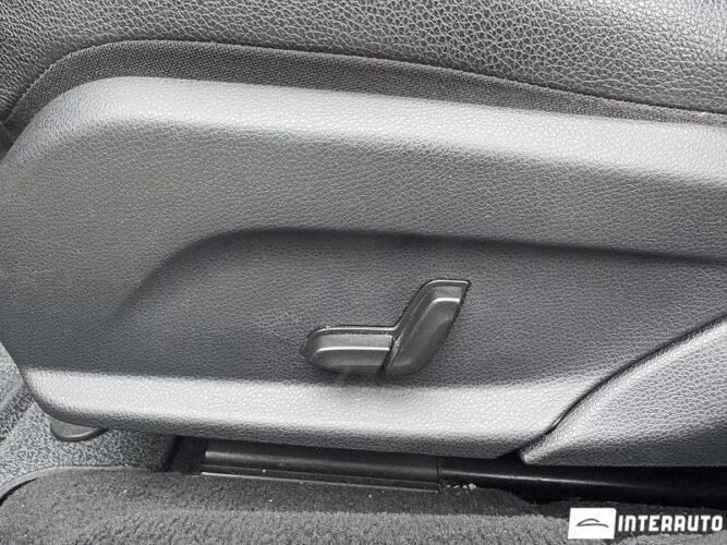 Mercedes E 200 50 interauto-car