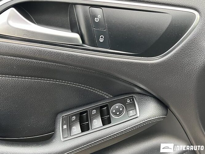 Mercedes B 180 35 interauto-car