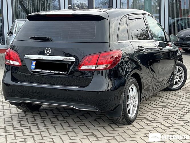 Mercedes B 180 32 interauto-car