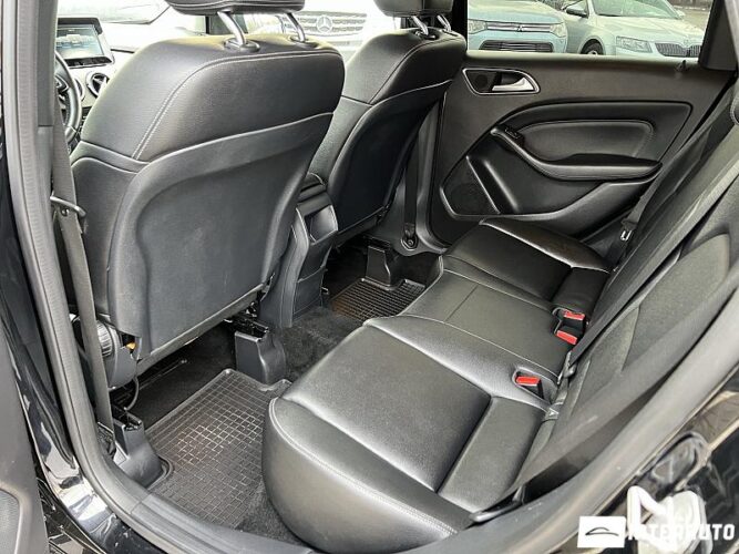 Mercedes B 180 45 interauto-car