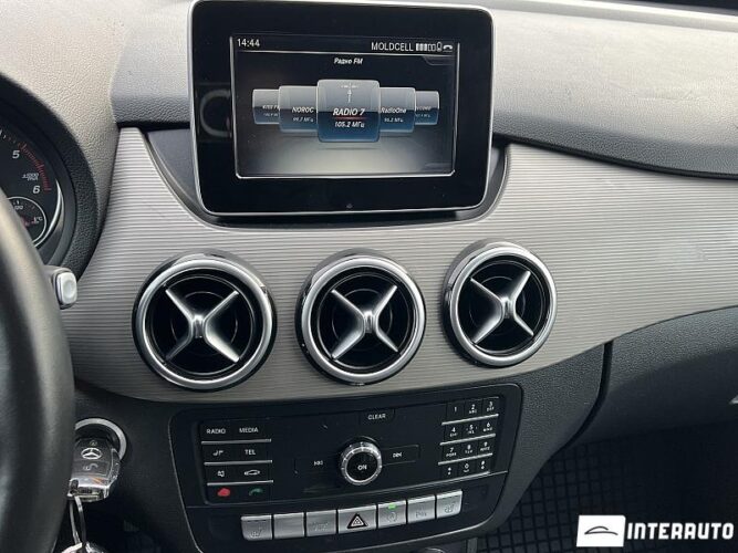 Mercedes B 180 42 interauto-car