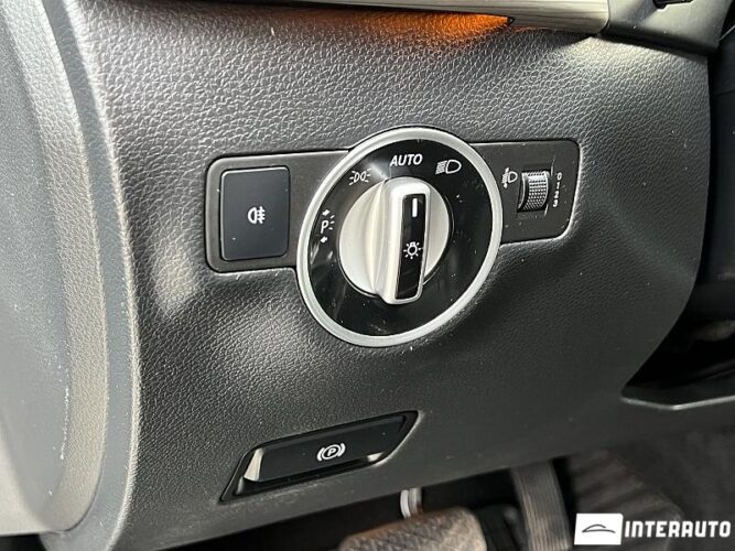 Mercedes B 180 38 interauto-car