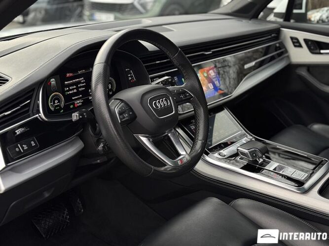 Audi Q7 45 interauto-car