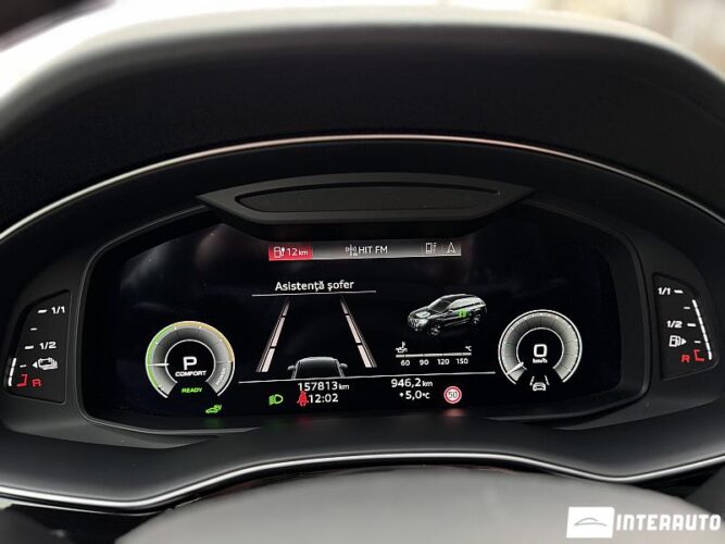 Audi Q7 51 interauto-car