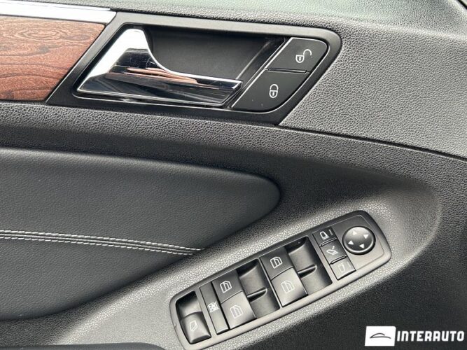 Mercedes GL 350 42 interauto-car