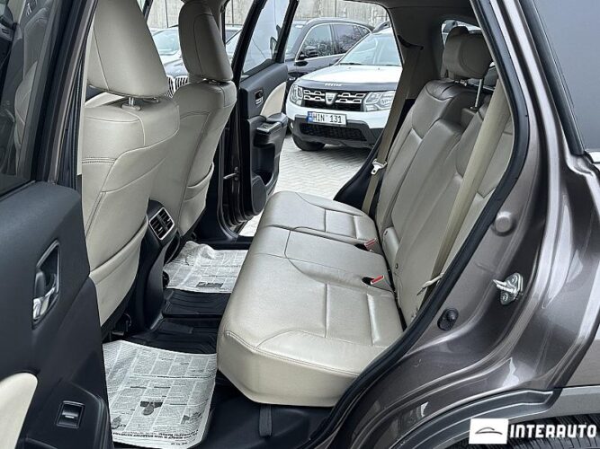 Honda CR-V 51 interauto-car