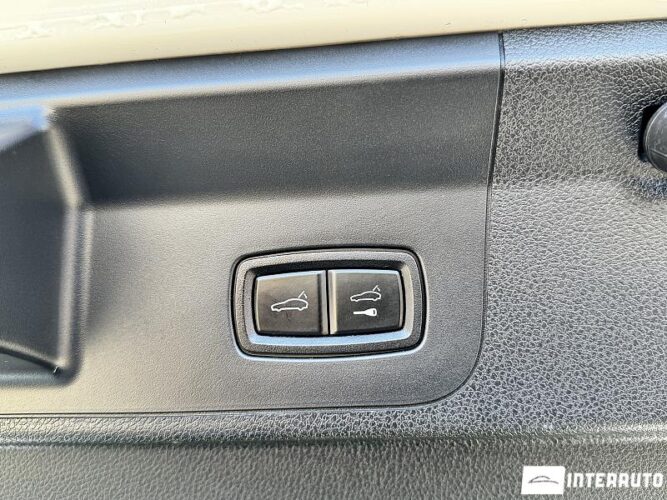 Porsche Panamera 63 interauto-car