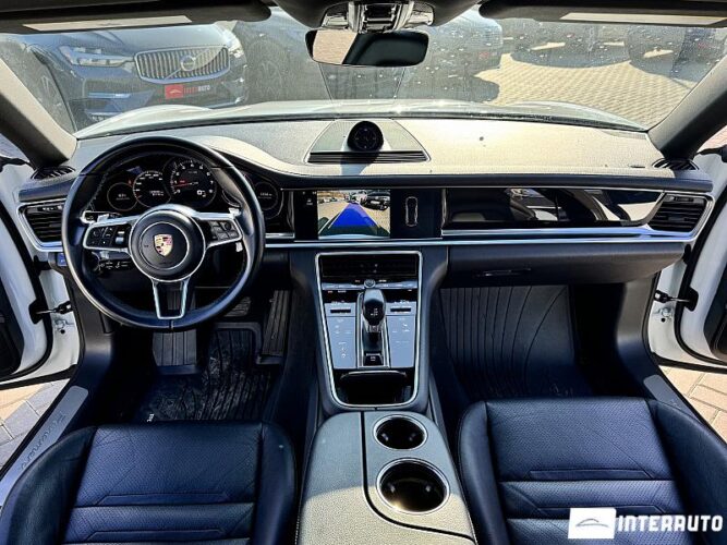 Porsche Panamera 45 interauto-car